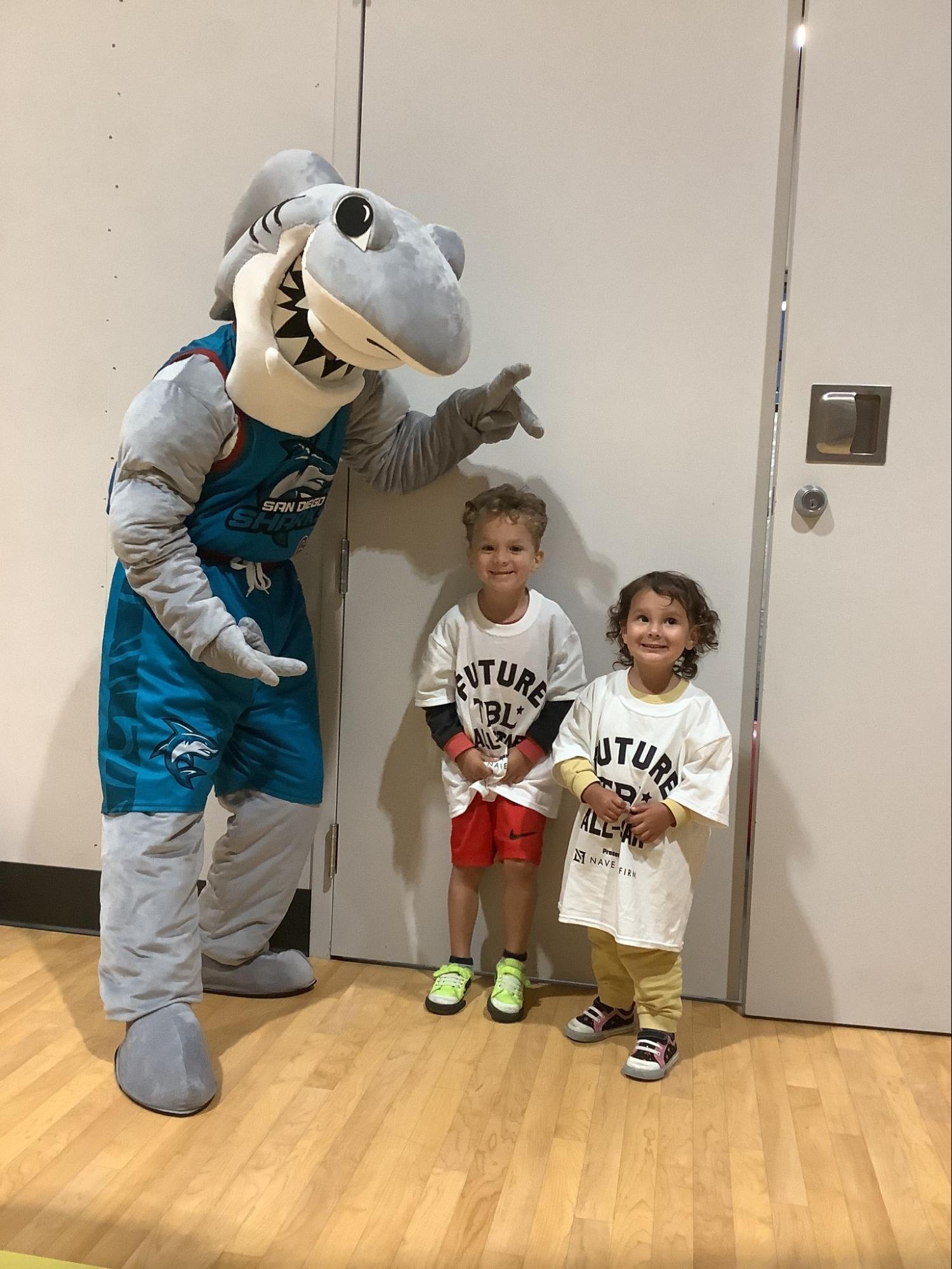 San Diego Sharks Kids Clinic 2002